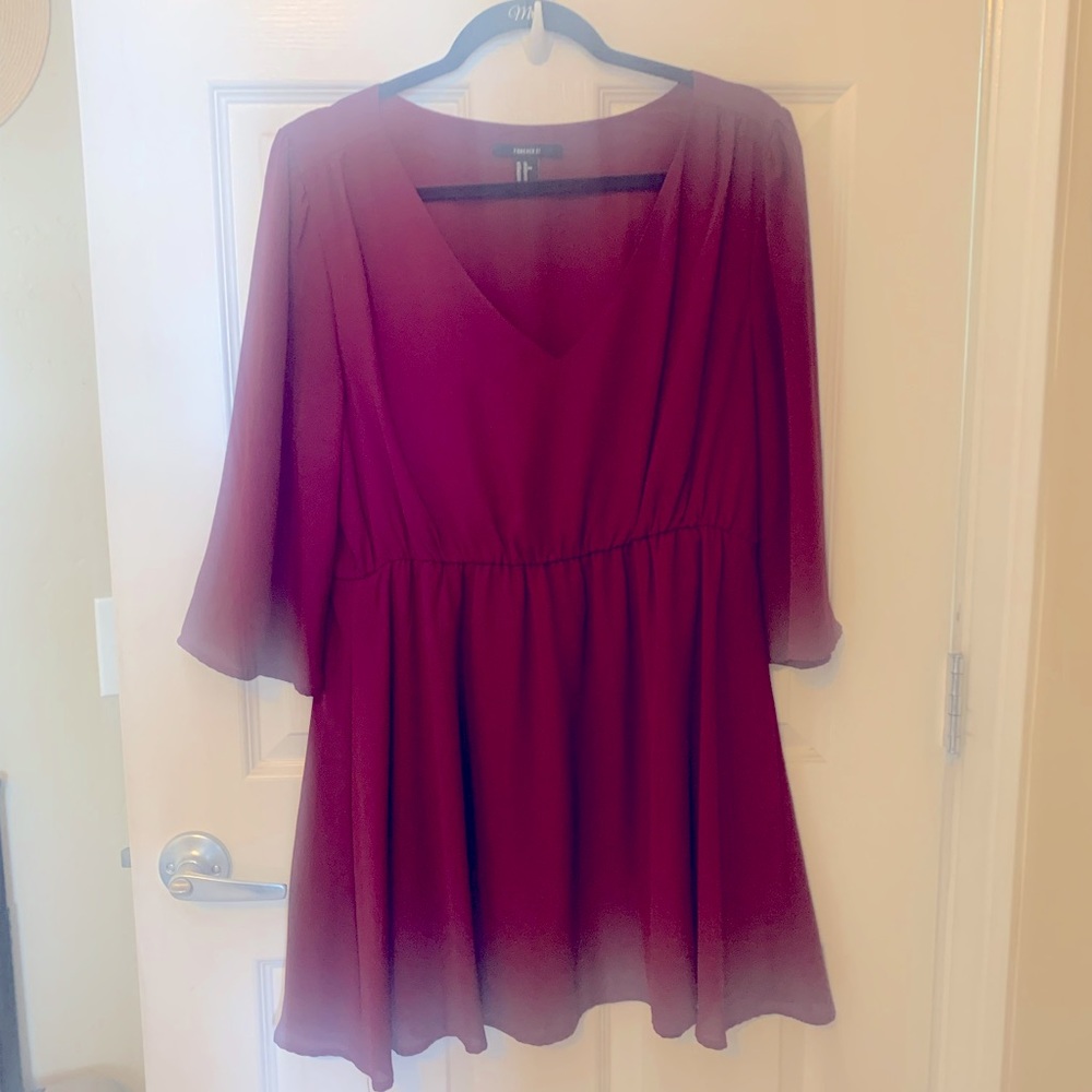 Flowy quarter length sleeve dress